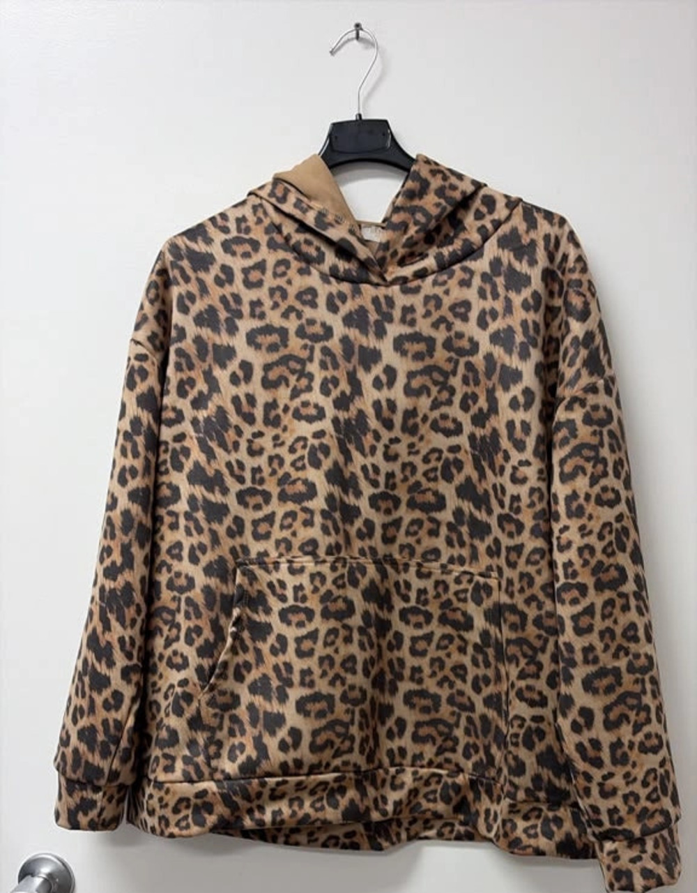 L805 Loowie Leopard Print Sweatshirt Hoodie One Size